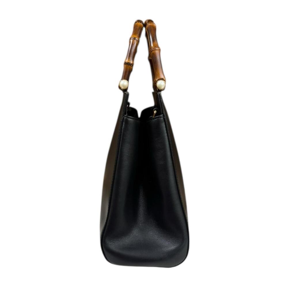 GUCCI Authentic Black Leather Bamboo Shoulder Bag - Picture 4 of 12